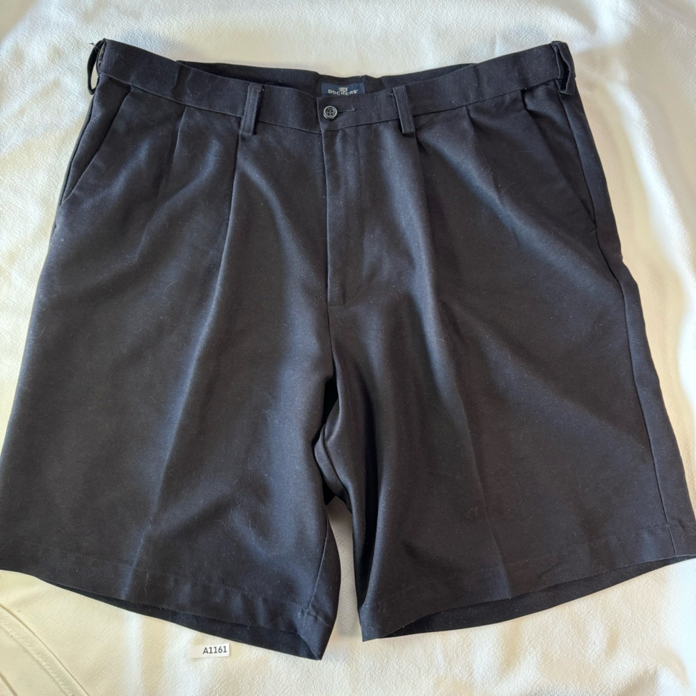 Dockers Men's Flat Front Shorts - Black